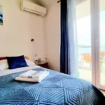 Sea View 100m To Skoric Fanatic Apartment