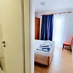 Apartment Sea View 100m To Skoric Fanatic