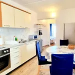 Sea View 100m To Skoric Fanatic Apartment