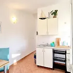 Apartment Sea View 100m To Skoric Fanatic