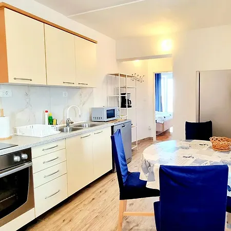 Sea View 100m To Skoric Fanatic Apartment