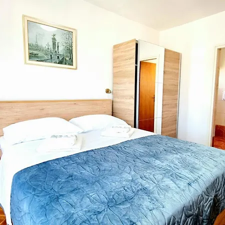 Skoric Fanatic Apartman Primošten