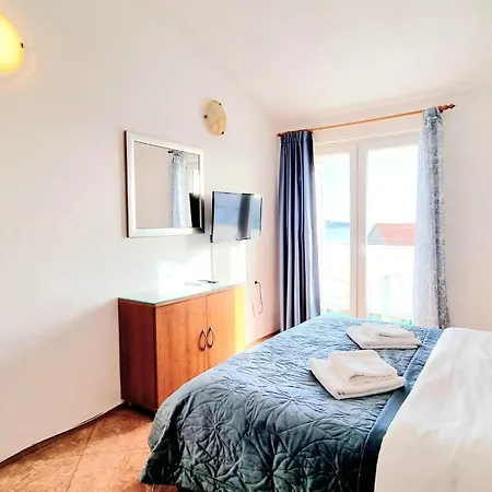 Skoric Fanatic Apartman *