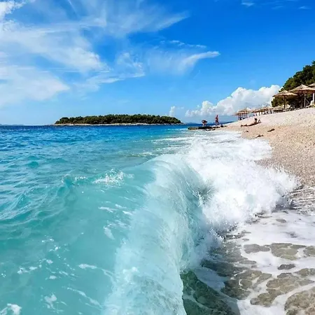 Skoric Fanatic Apartman *